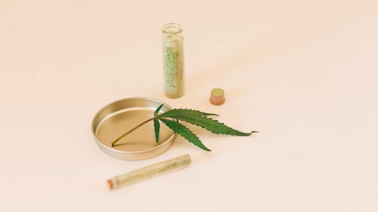 CBD and THC in drug tests